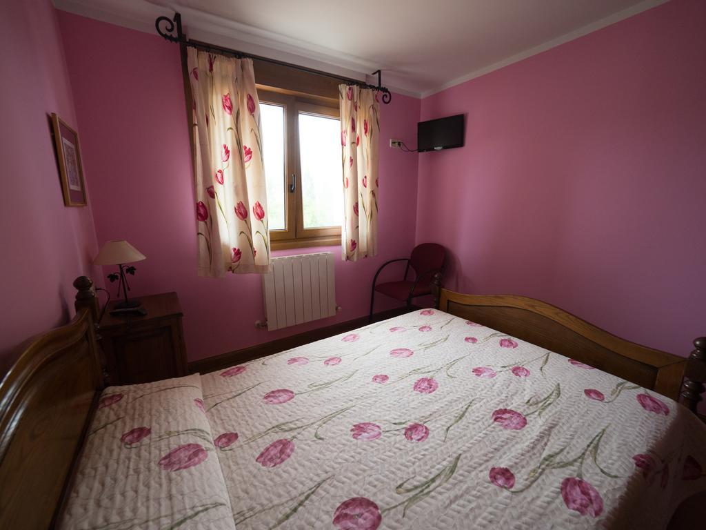 Casa Rural Martxoenea Landetxea Otel Arruazu Dış mekan fotoğraf